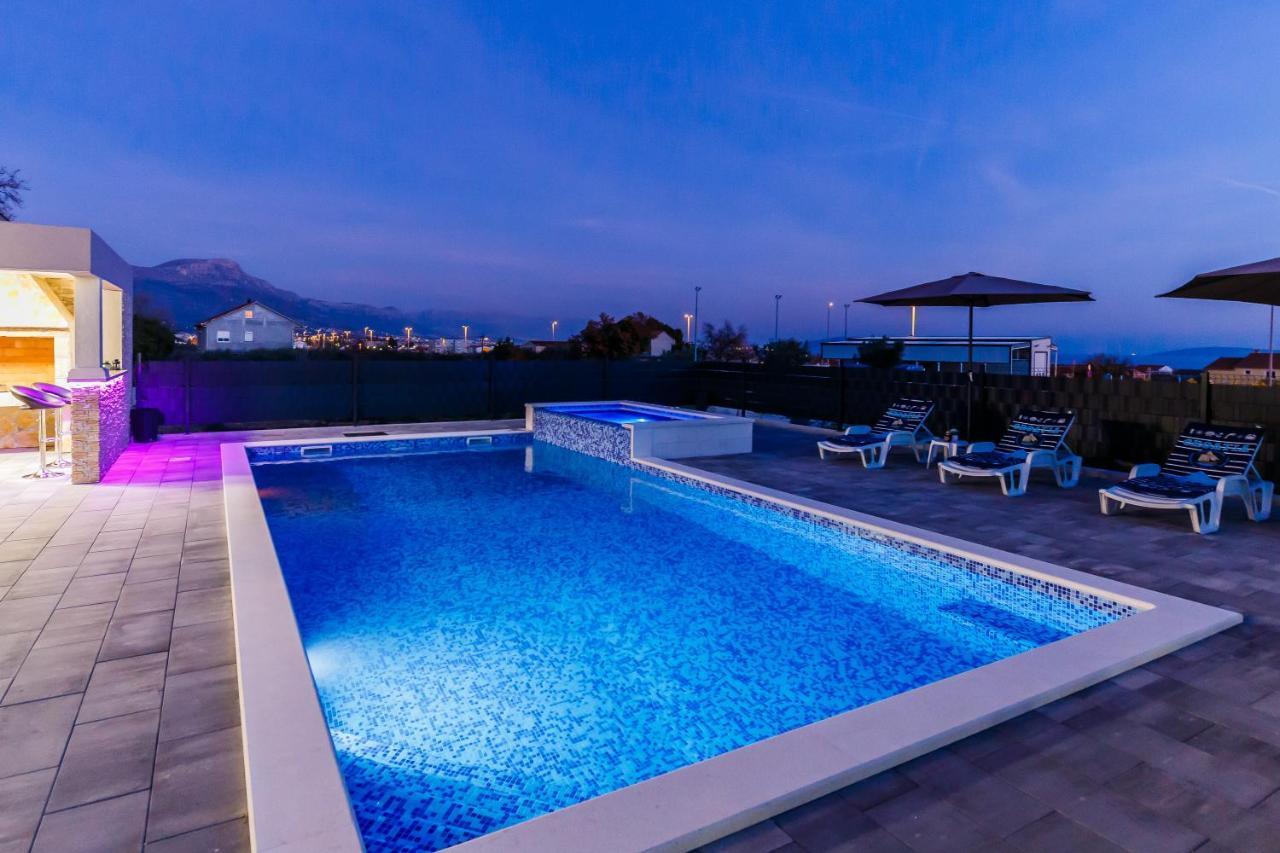 Villa Lamarin คาชเตลา ภายนอก รูปภาพ