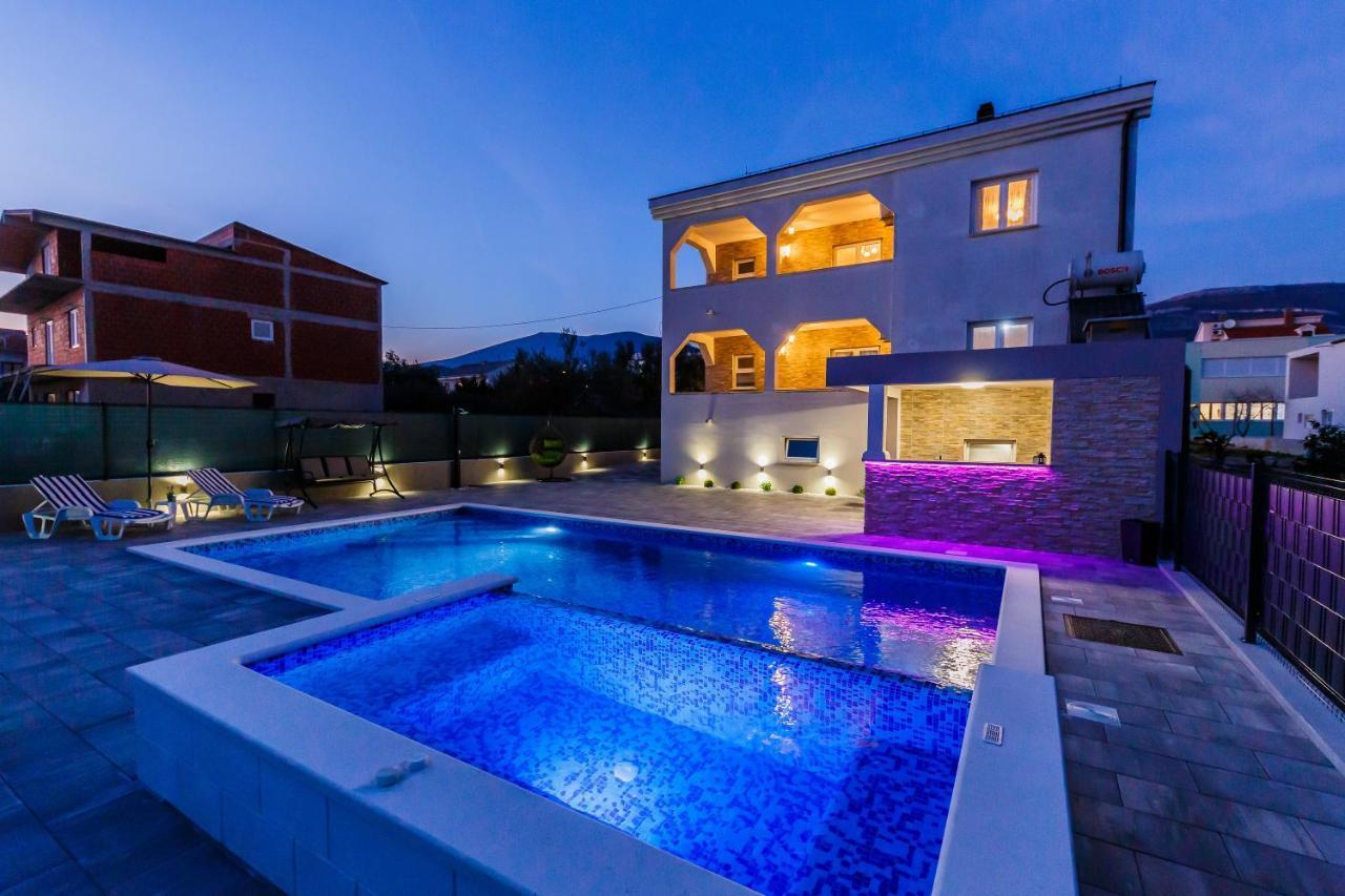 Villa Lamarin คาชเตลา ภายนอก รูปภาพ