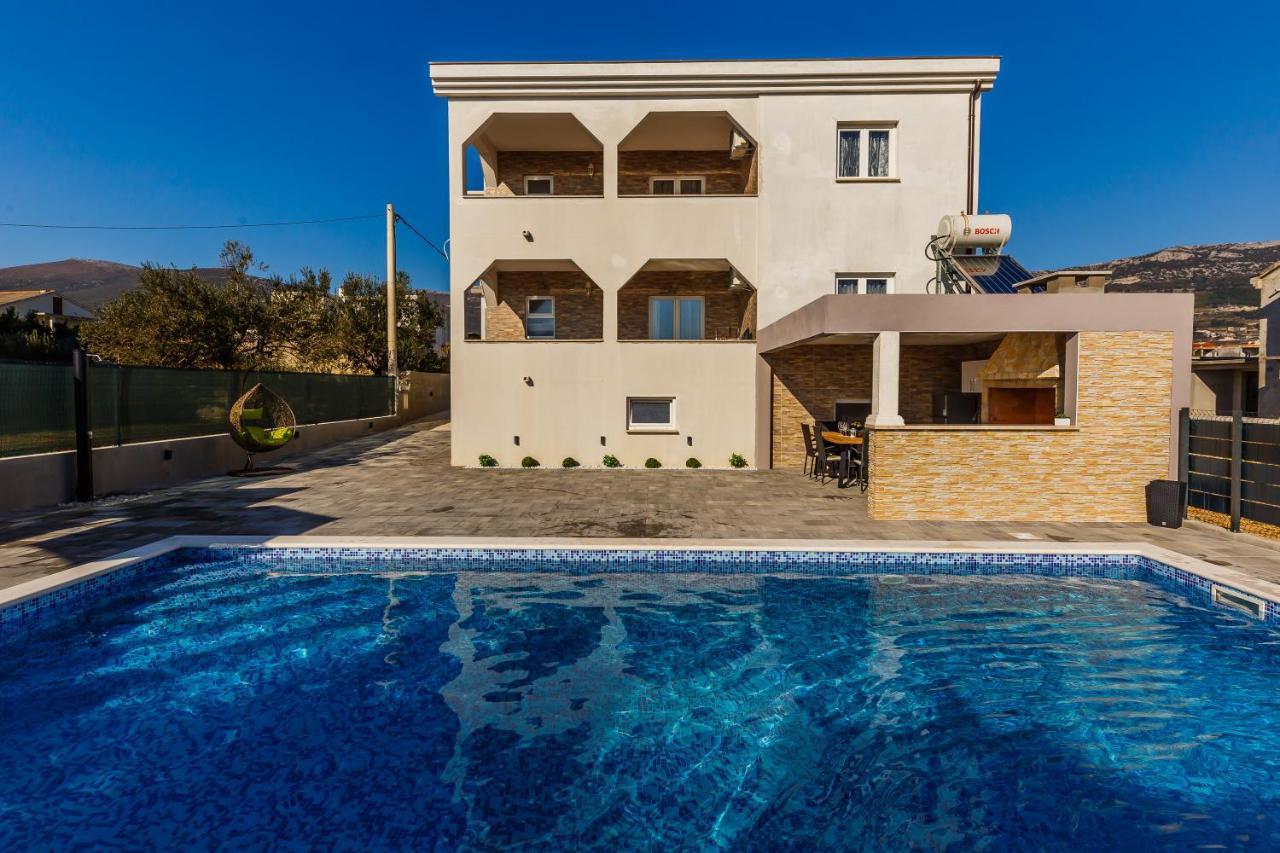 Villa Lamarin คาชเตลา ภายนอก รูปภาพ