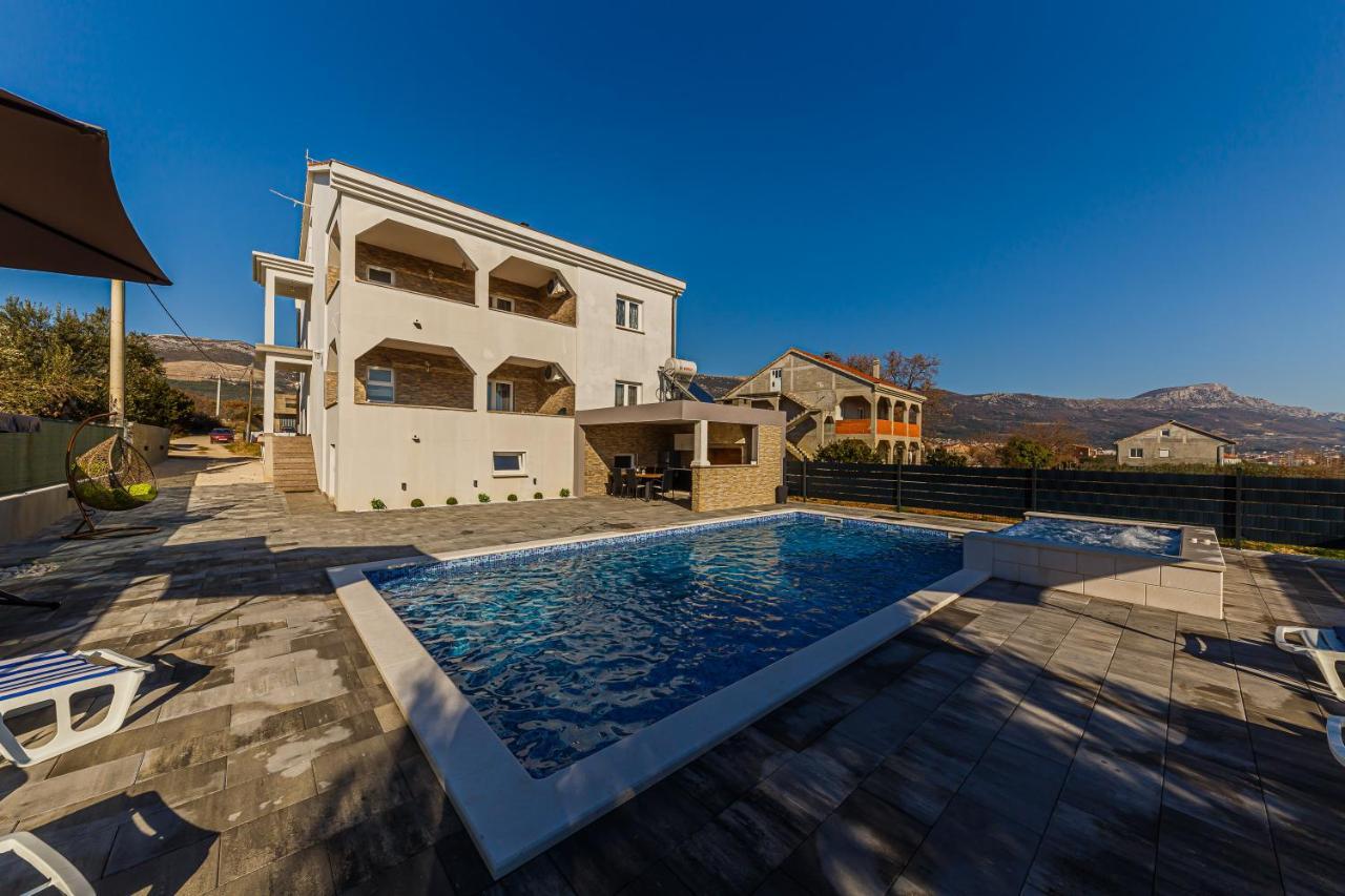 Villa Lamarin คาชเตลา ภายนอก รูปภาพ