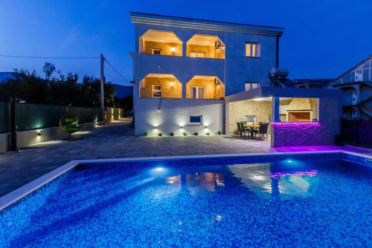 Villa Lamarin คาชเตลา ภายนอก รูปภาพ